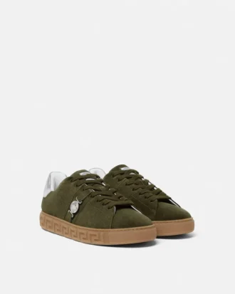 Baskets en daim ornées de motifs Greca Sneakers