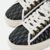 Baskets V Greca Sneakers Baskets V Greca Sneakers