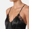 Body en soie jacquard à col en V Body en soie jacquard à col en V