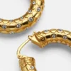 Boucles d&rsquo;oreilles créoles en maille métallique et cristal