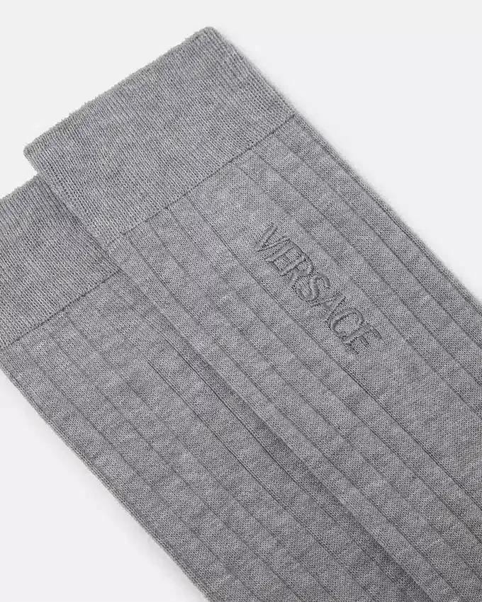 Chaussettes en coton côtelé brodées Chaussettes en coton côtelé brodées