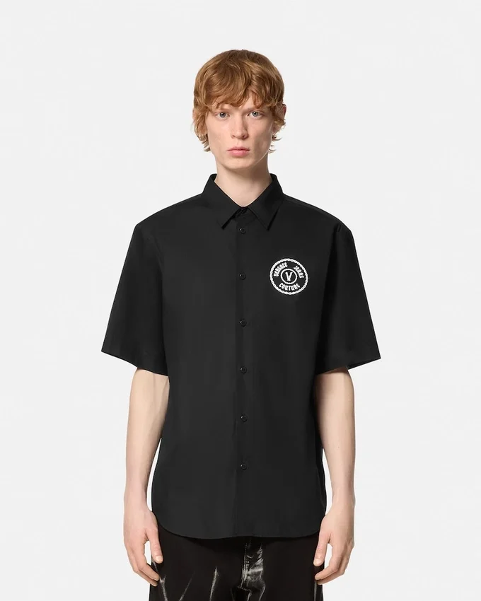 Chemise à coupe régulière avec logo V-Emblem en chaîne Chemise à coupe régulière avec logo V-Emblem en chaîne