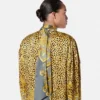 Chemise Lavallière en soie foulard léopard Chemise Lavallière en soie foulard léopard