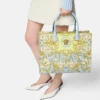 Grand sac fourre-tout en toile imprimé La Medusa Grand sac fourre-tout en toile imprimé La Medusa