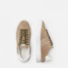 Greca Sneakers en daim Greca Sneakers en daim