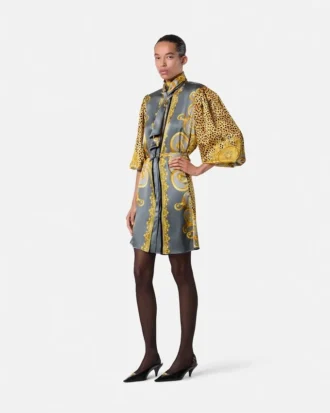 Mini-robe lavallière en soie foulard imprimé léopard