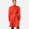Mini-robe lavallière en soie jacquard V Allover Mini-robe lavallière en soie jacquard V Allover
