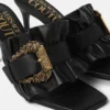 Mules Emily à boucle baroque