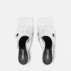 Mules en cuir Medusa 95 70 mm Mules en cuir Medusa 95 70 mm