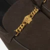 Pantoufles Medusa en daim Pantoufles Medusa en daim