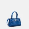 Petit sac fourre-tout Medusa 95 effet croco Petit sac fourre-tout Medusa 95 effet croco