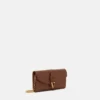 Portefeuille en cuir V avec chaîne