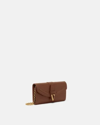 Portefeuille en cuir V avec chaîne Portefeuille en cuir V avec chaîne