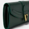 Portefeuille en cuir V avec chaîne