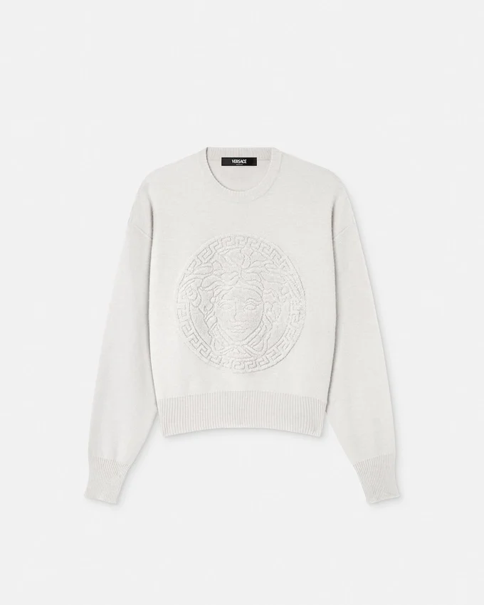 Pull en cachemire mélangé avec motif Medusa Pull en cachemire mélangé avec motif Medusa