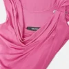 Robe froncée à épingle de sûreté
