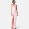 Robe longue drapée en crêpe satiné envers