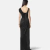 Robe longue drapée en crêpe satiné envers