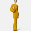 Robe longue en maille côtelée en laine mérinos Robe longue en maille côtelée en laine mérinos