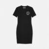 Robe t-shirt avec emblème en V Robe t-shirt avec emblème en V