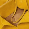 Sac à bandoulière en daim Protea Sac à bandoulière en daim Protea