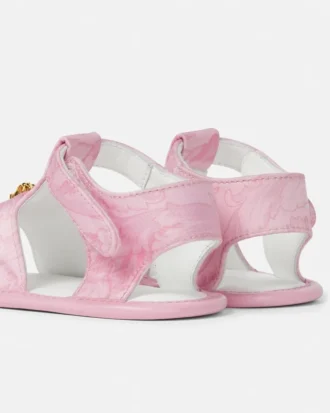 Sandales en satin imprimé pour bébé Sandales en satin imprimé pour bébé