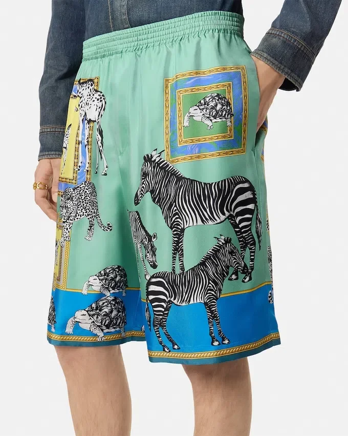Short en soie Versace Safari Short en soie Versace Safari