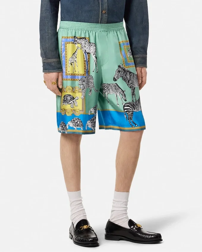 Short en soie Versace Safari Short en soie Versace Safari