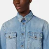 Surchemise en denim embellie Surchemise en denim embellie