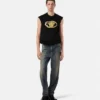 T-shirt Buckle Crest brodé T-shirt Buckle Crest brodé